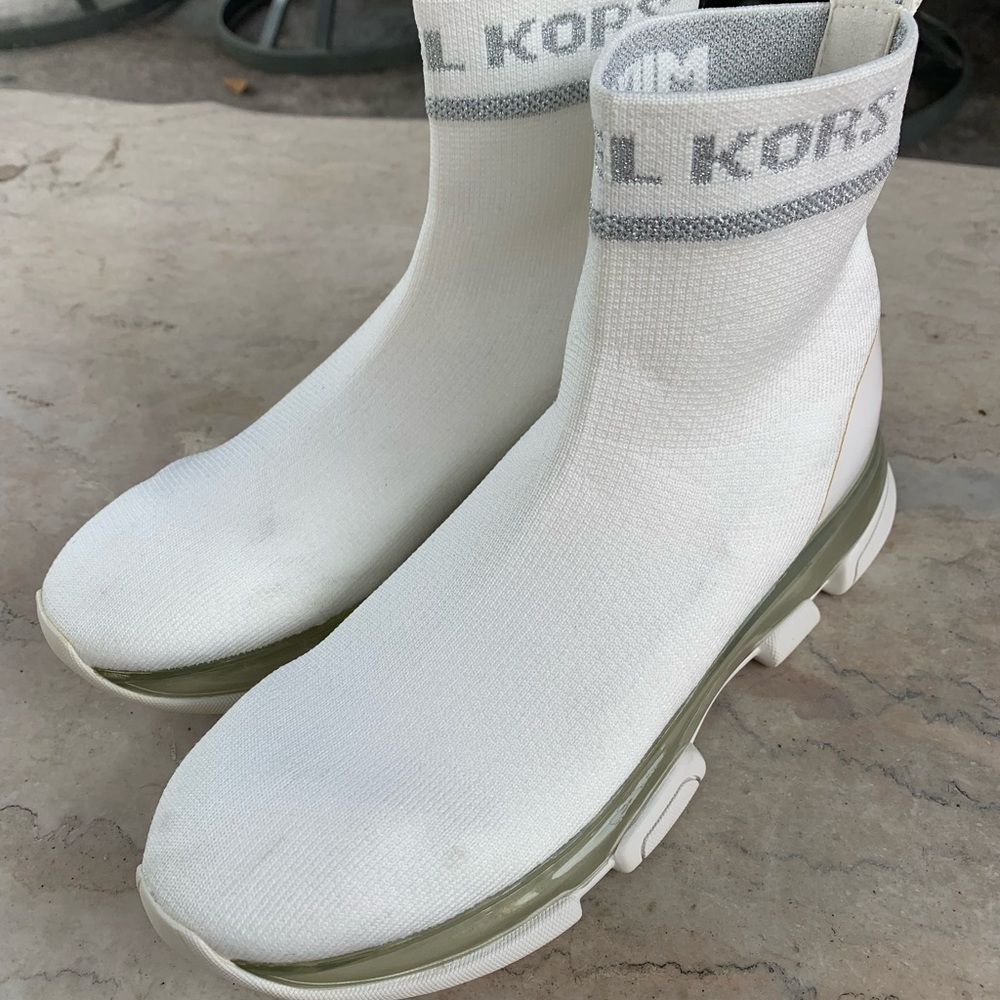 ⭐️ Michael Kors ⭐️ Kendra Reflective Stretch Knit Sock Sneaker White